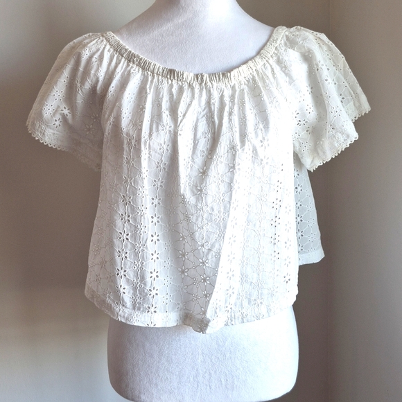 Label by Ritu Kumar White Eyelet Cropped Blouse Size 2 - Picture 1 of 6